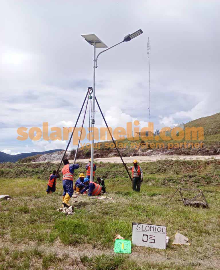 Lampu Tenaga Surya Mamuju