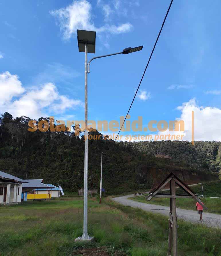 Lampu Tenaga Surya Manado