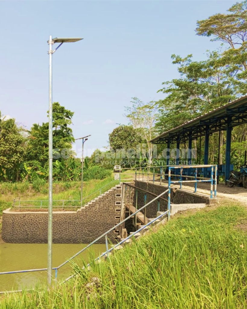 Jual Lampu Tenaga Surya Airmadidi